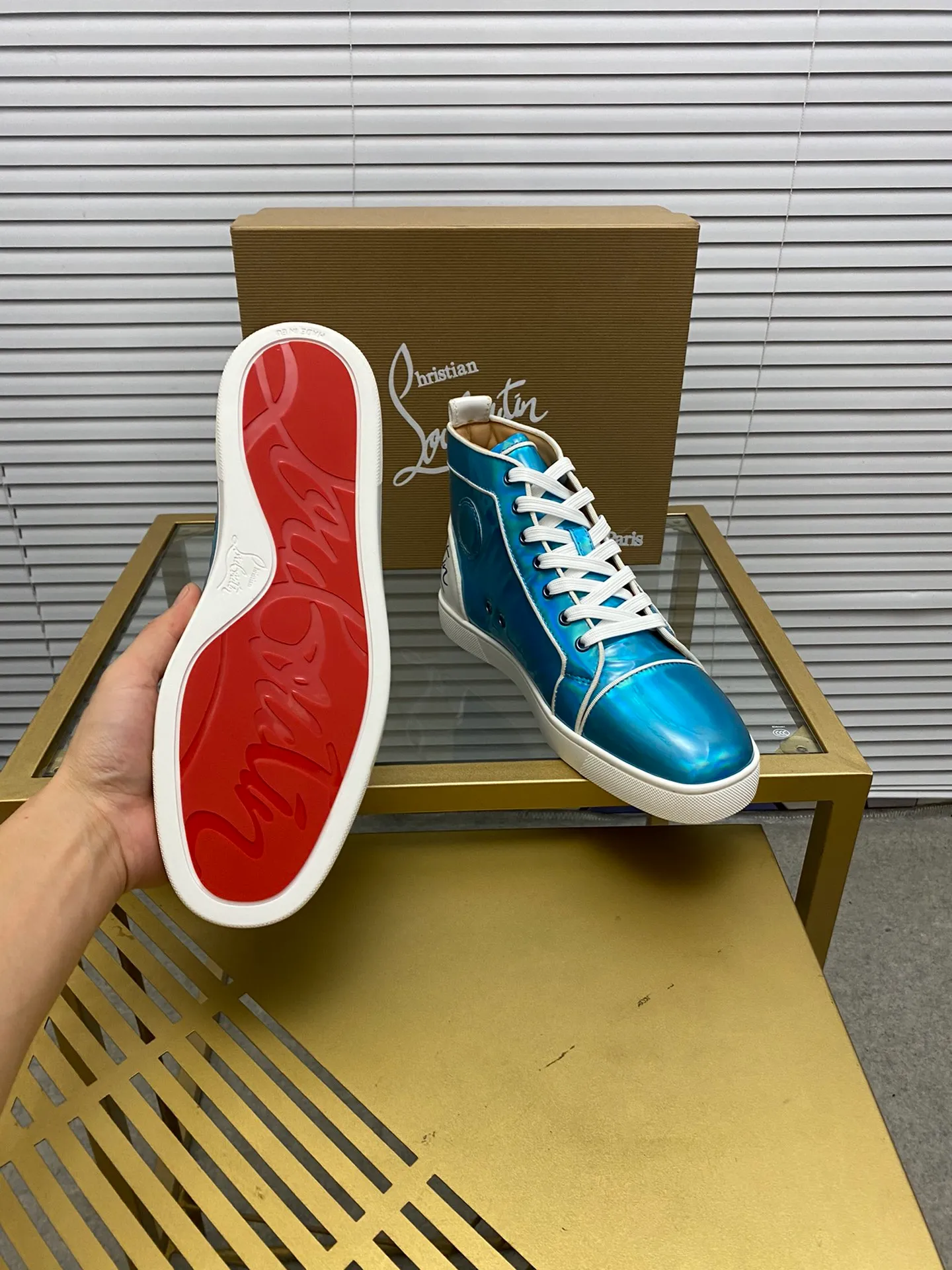 (Customized model) Ex-factory price is 560. christian louboutin (CL red sole shoes) counter series, casual sneakers for couples 📢 📢 📢 Exclusive hot style release 🎈🎈💪 Movable latex feet 👻 Finished outsole line [Proud] 😝Female 35-40# Male 38#-46, global supply😝 [Top version]: Original imported genuine leather upper, top original leather lining, original molded TPU outsole, original 1:1 detail processing, original shoe last,